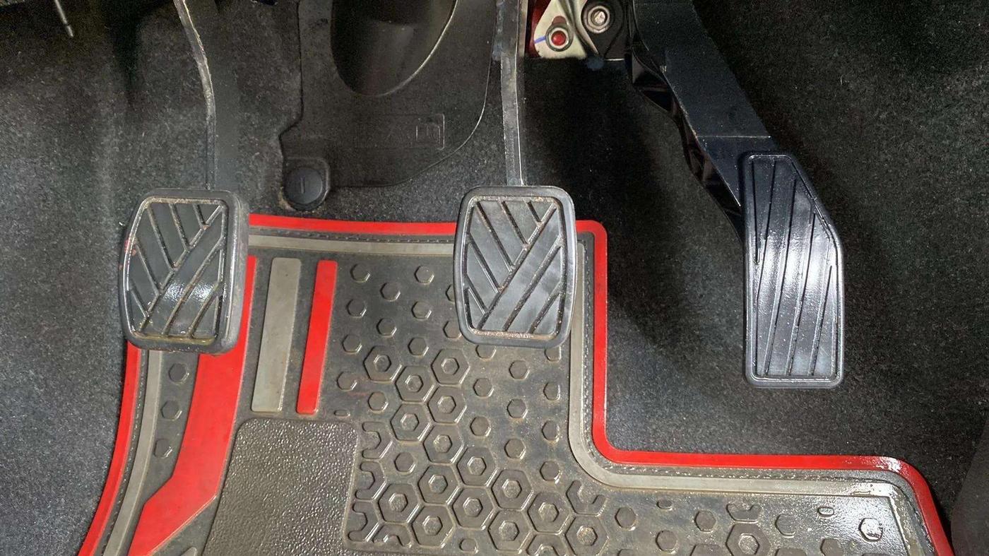 2022 Maruti S PRESSO VXI (O), Petrol, Manual, 1,710 km, Pedals