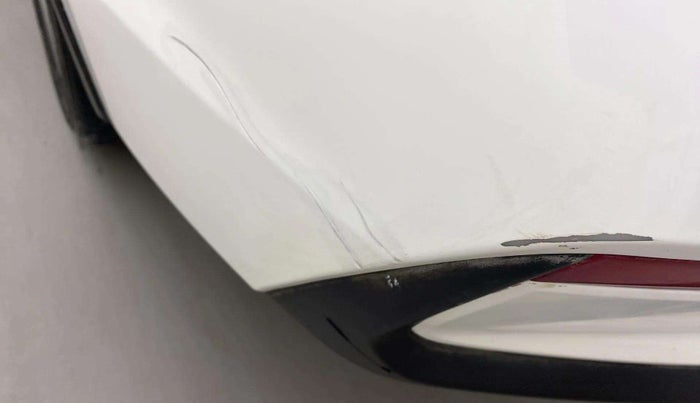 2019 Hyundai Verna 1.6 VTVT SX, Petrol, Manual, 38,781 km, Rear bumper - Minor scratches