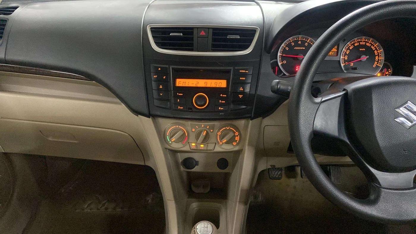 2014 Maruti Swift Dzire VXI, Petrol, Manual, 29,061 km, Air Conditioner