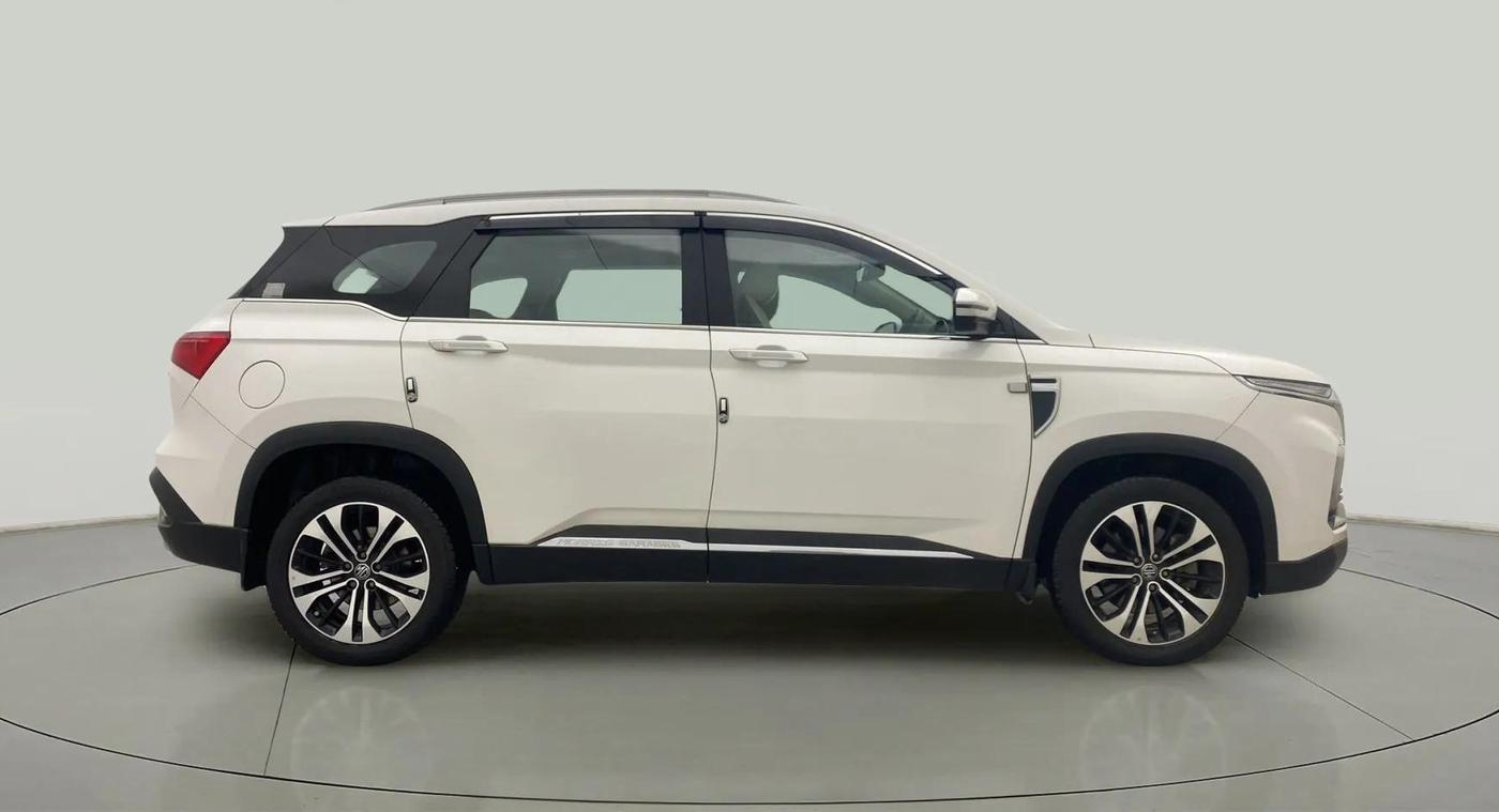 2021 MG HECTOR SHARP 1.5 DCT PETROL, Petrol, Automatic, 24,769 km, Right Side View