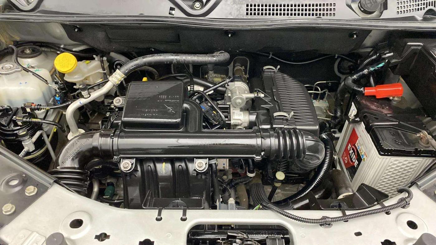 2022 Nissan MAGNITE XE, Petrol, Manual, 11,787 km, Engine View