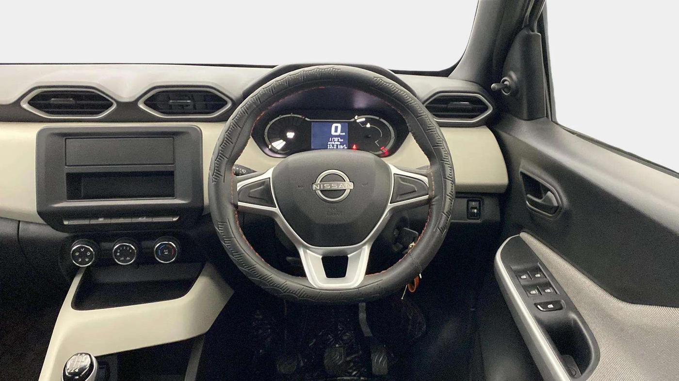 2022 Nissan MAGNITE XE, Petrol, Manual, 11,787 km, Steering Wheel Close Up