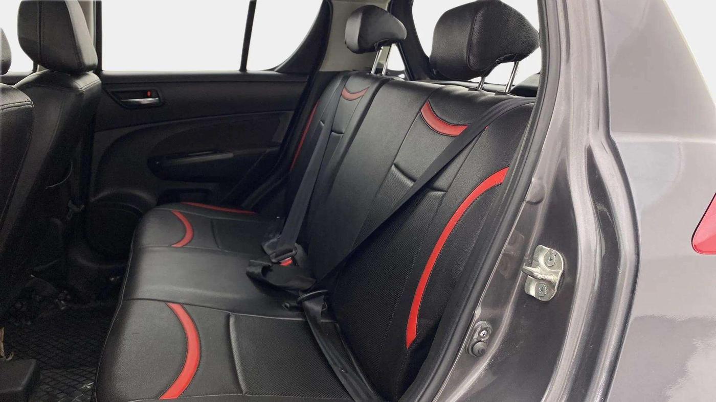 2017 Maruti Swift ZXI, Petrol, Manual, 58,327 km, Right Side Rear Door Cabin