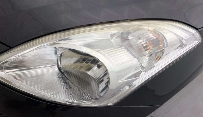 2017 Maruti Swift ZXI, Petrol, Manual, 58,233 km, Left headlight - Minor scratches
