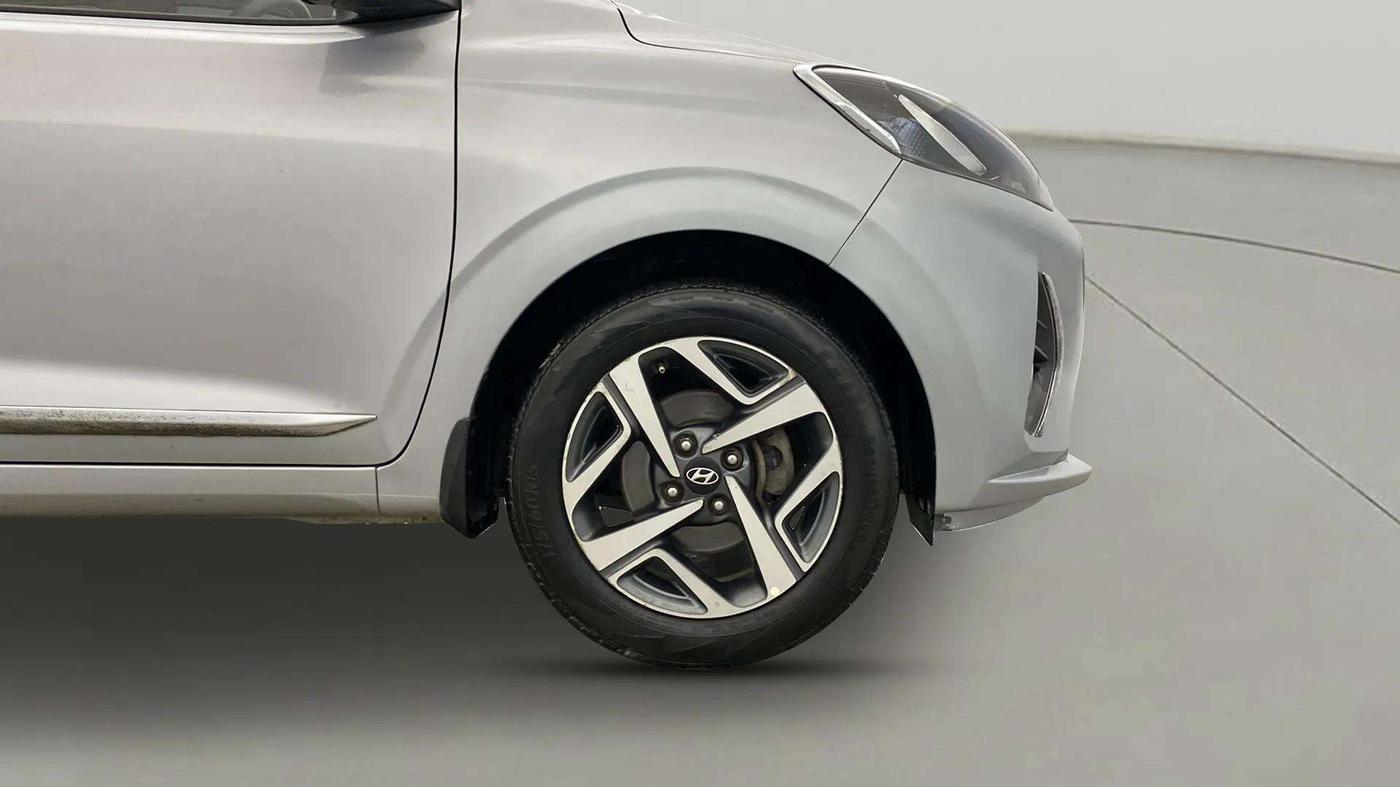 2020 Hyundai AURA SX 1.2, Petrol, Manual, 50,564 km, Right Front Wheel