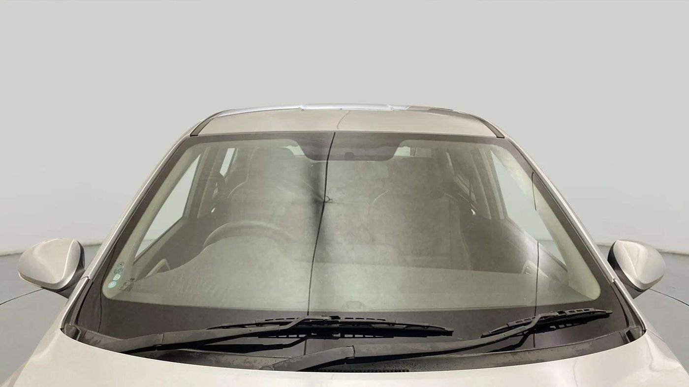 2020 Hyundai AURA SX 1.2, Petrol, Manual, 50,564 km, Front Windshield