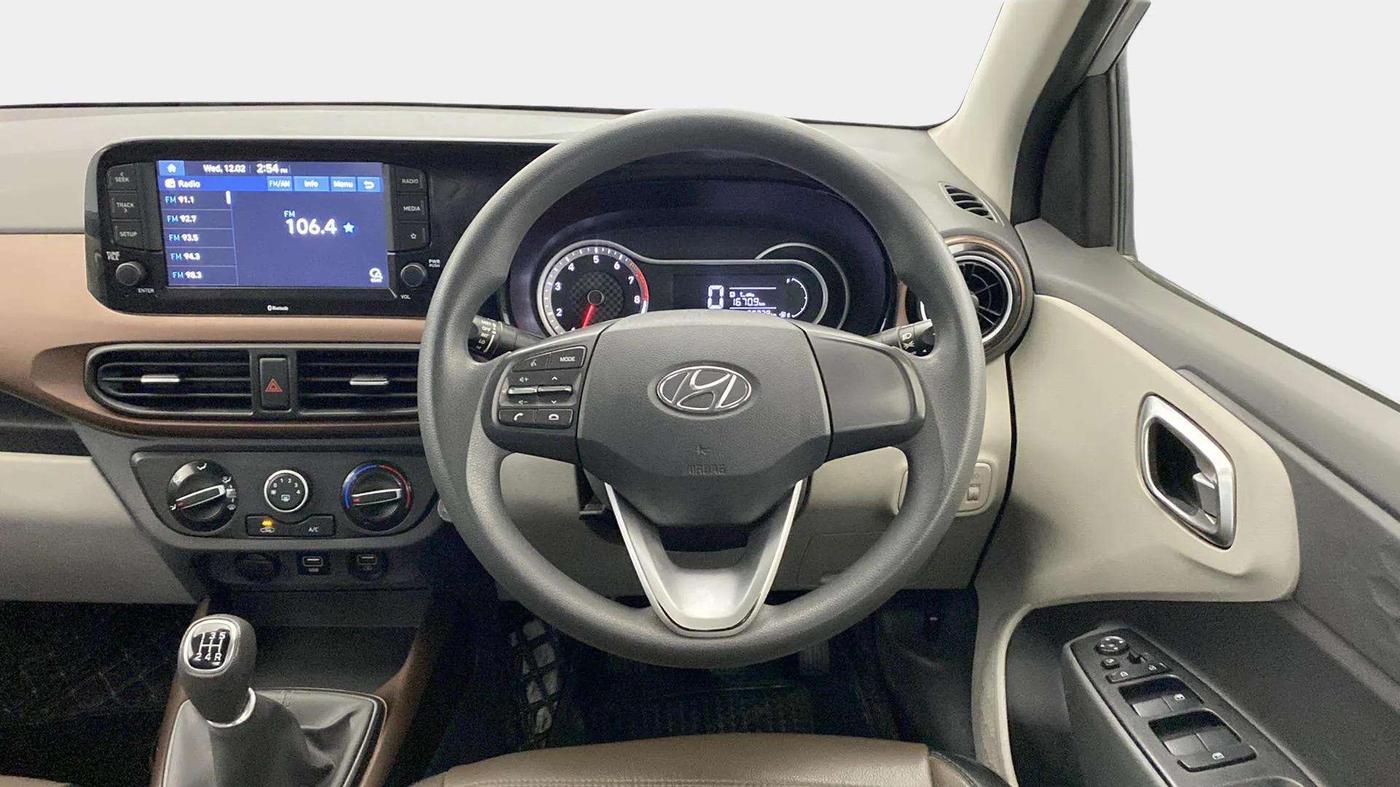 2020 Hyundai AURA SX 1.2, Petrol, Manual, 50,564 km, Steering Wheel Close Up