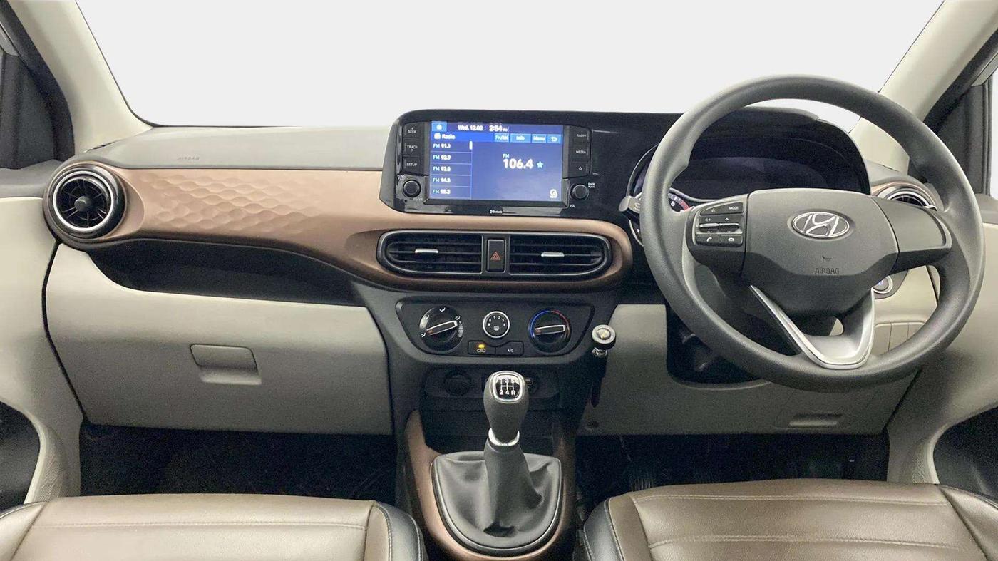 2020 Hyundai AURA SX 1.2, Petrol, Manual, 50,564 km, Dashboard