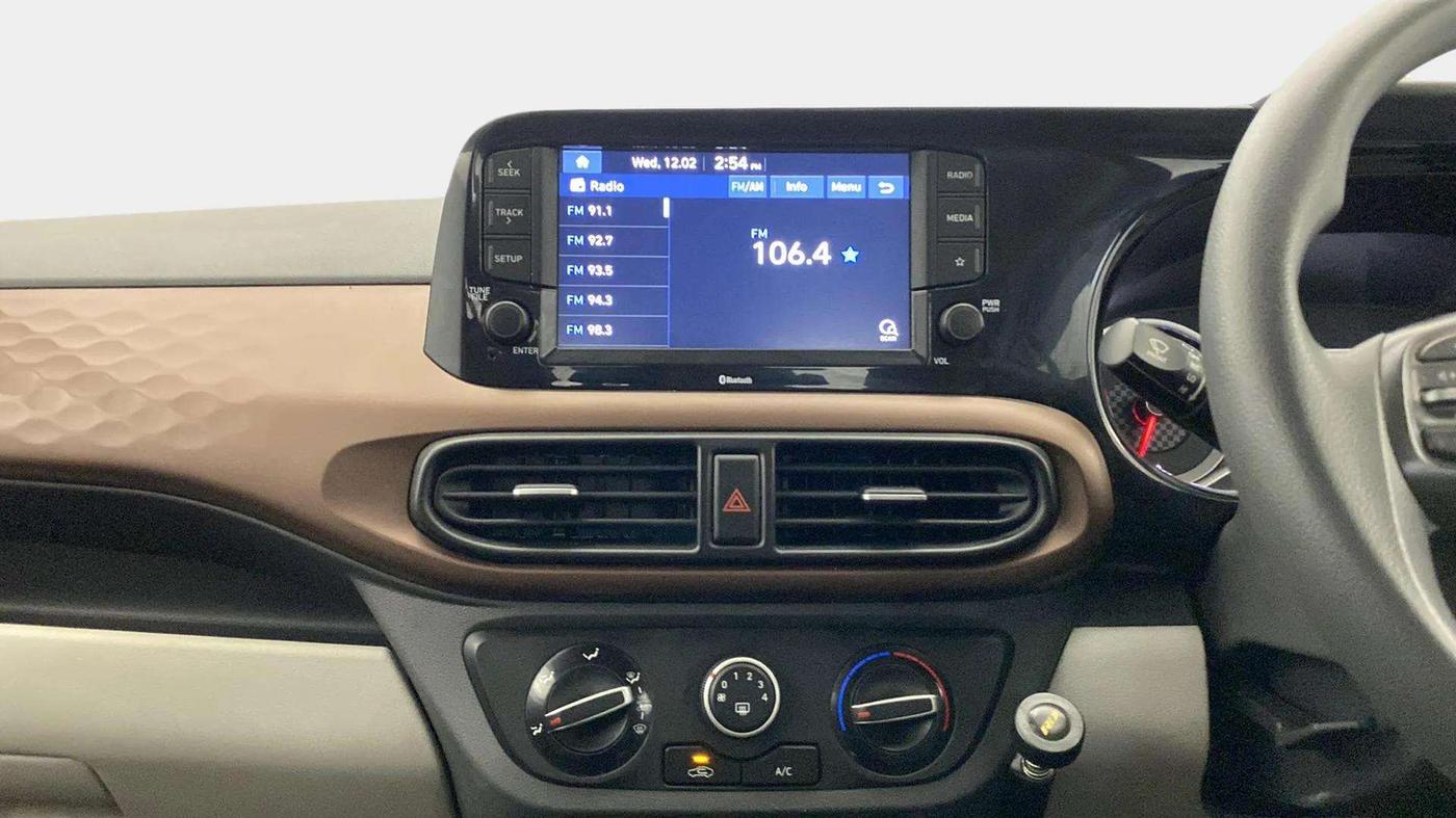 2020 Hyundai AURA SX 1.2, Petrol, Manual, 50,564 km, Air Conditioner