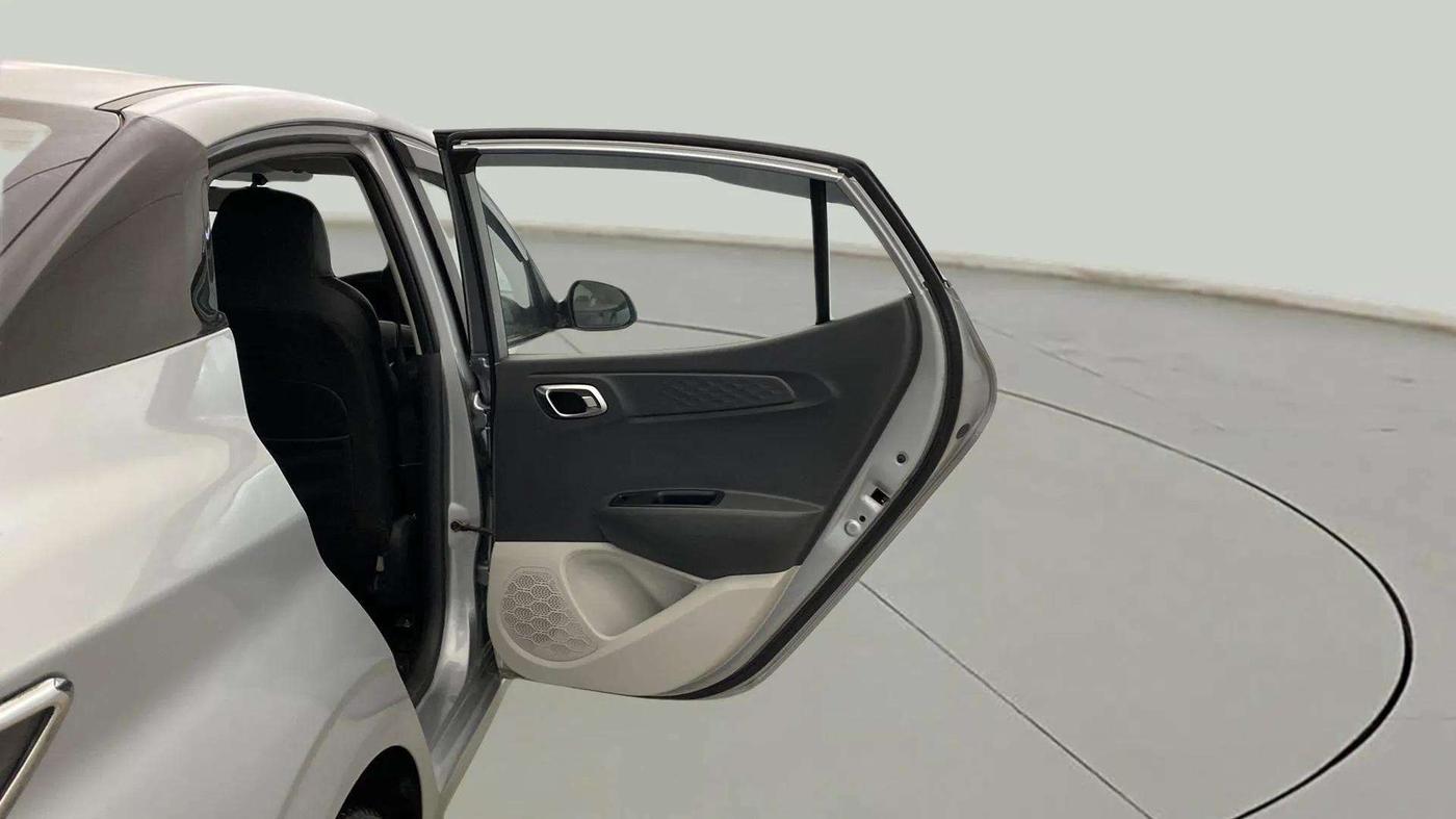 2020 Hyundai AURA SX 1.2, Petrol, Manual, 50,564 km, RHS Rear Door