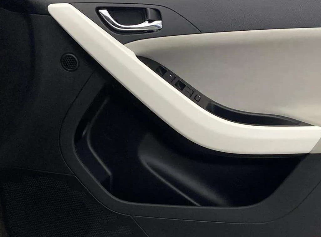 2023 Tata NEXON CREATIVE PLUS S 1.2 REVOTRON 7 DCA, Petrol, Automatic, 12,811 km, Driver Side Adjustment Panel