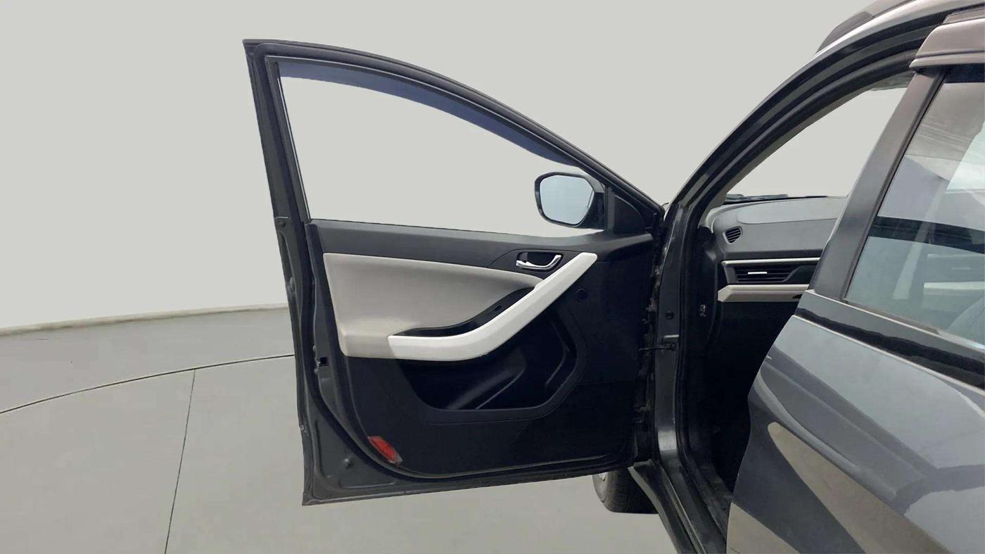 2023 Tata NEXON CREATIVE PLUS S 1.2 REVOTRON 7 DCA, Petrol, Automatic, 12,811 km, LHS Front Door