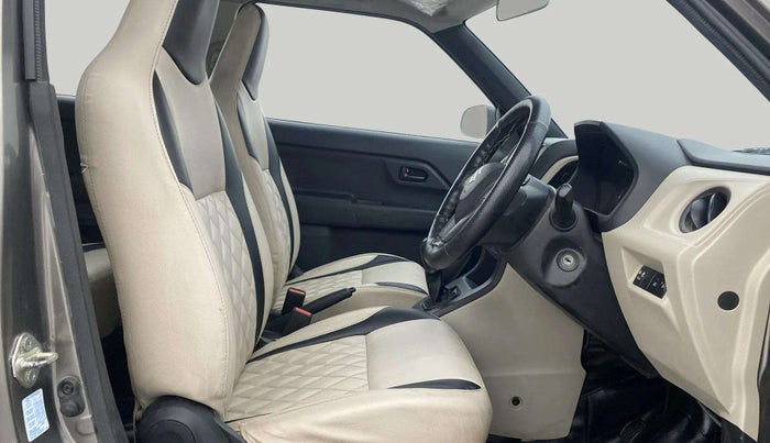 2021 Maruti New Wagon-R LXI CNG 1.0, CNG, Manual, 33,576 km, Right Side Front Door Cabin