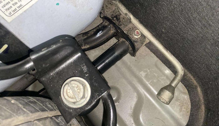 2021 Maruti New Wagon-R LXI CNG 1.0, CNG, Manual, 33,576 km, Boot floor - Slight discoloration