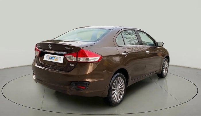 2015 Maruti Ciaz ZXI+, Petrol, Manual, 87,945 km, Right Back Diagonal