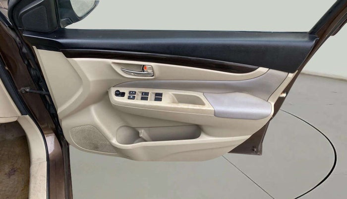 2015 Maruti Ciaz ZXI+, Petrol, Manual, 87,945 km, Driver Side Door Panels Control