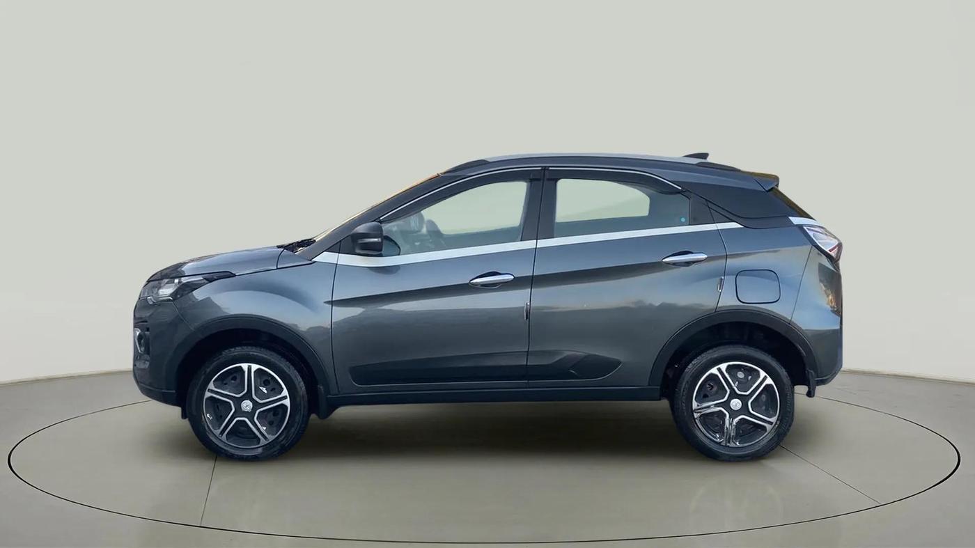 2022 Tata NEXON XM PLUS SUNROOF DIESEL, Diesel, Manual, 23,226 km, Left Side