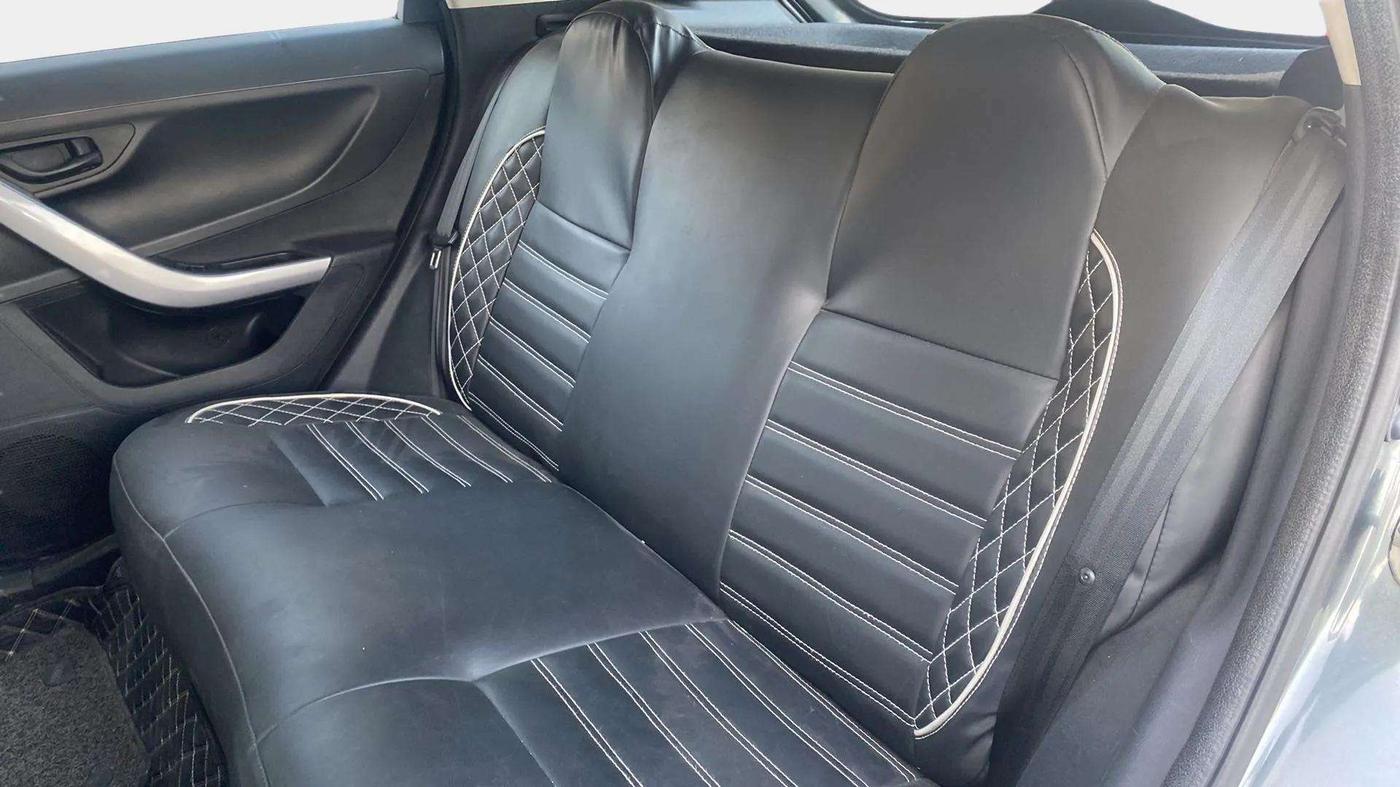 2022 Tata NEXON XM PLUS SUNROOF DIESEL, Diesel, Manual, 23,226 km, Right Side Rear Door Cabin