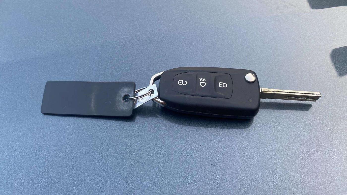 2022 Tata NEXON XM PLUS SUNROOF DIESEL, Diesel, Manual, 23,226 km, Key Close Up