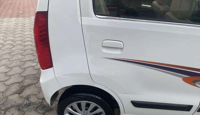 2018 Maruti Wagon R 1.0 VXI, Petrol, Manual, 54,757 km, Right quarter panel - Slightly dented