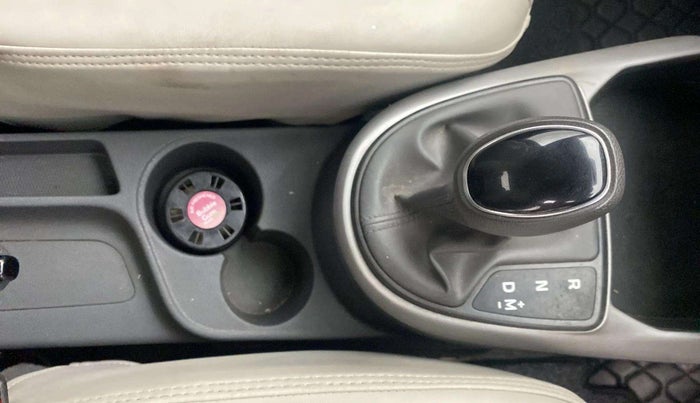2020 Hyundai GRAND I10 NIOS SPORTZ AMT 1.2 KAPPA VTVT, Petrol, Automatic, 61,925 km, Gear Lever