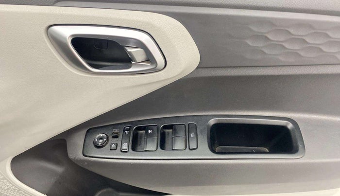 2020 Hyundai GRAND I10 NIOS SPORTZ AMT 1.2 KAPPA VTVT, Petrol, Automatic, 61,925 km, Driver Side Door Panels Control