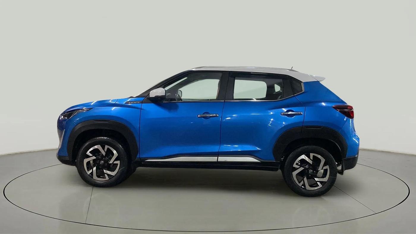 2021 Nissan MAGNITE XV PREMIUM DUAL TONE, Petrol, Manual, 29,835 km, Left Side