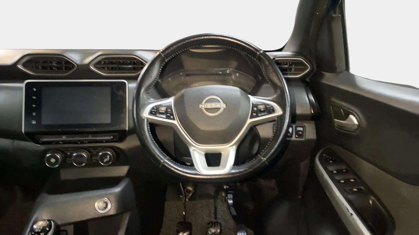 2021 Nissan MAGNITE XV PREMIUM DUAL TONE, Petrol, Manual, 29,835 km, Steering Wheel Close Up