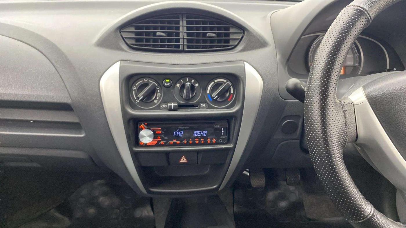 2017 Maruti Alto 800 LXI O, Petrol, Manual, 30,310 km, Air Conditioner
