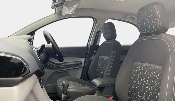 2021 Tata Tiago XT (O) PETROL, Petrol, Manual, 38,954 km, Right Side Front Door Cabin