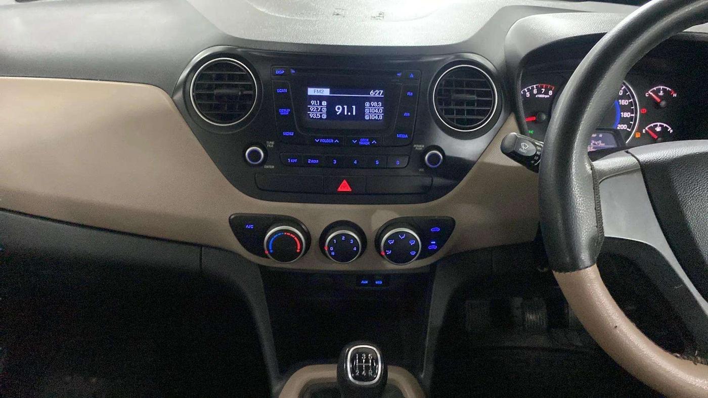 2014 Hyundai Grand i10 SPORTZ 1.2 KAPPA VTVT, Petrol, Manual, 77,722 km, Air Conditioner