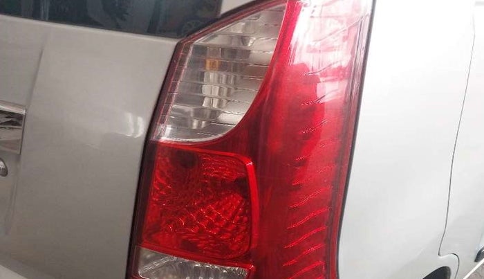 2015 Maruti Wagon R 1.0 VXI, Petrol, Manual, 53,868 km, Right tail light - Minor scratches