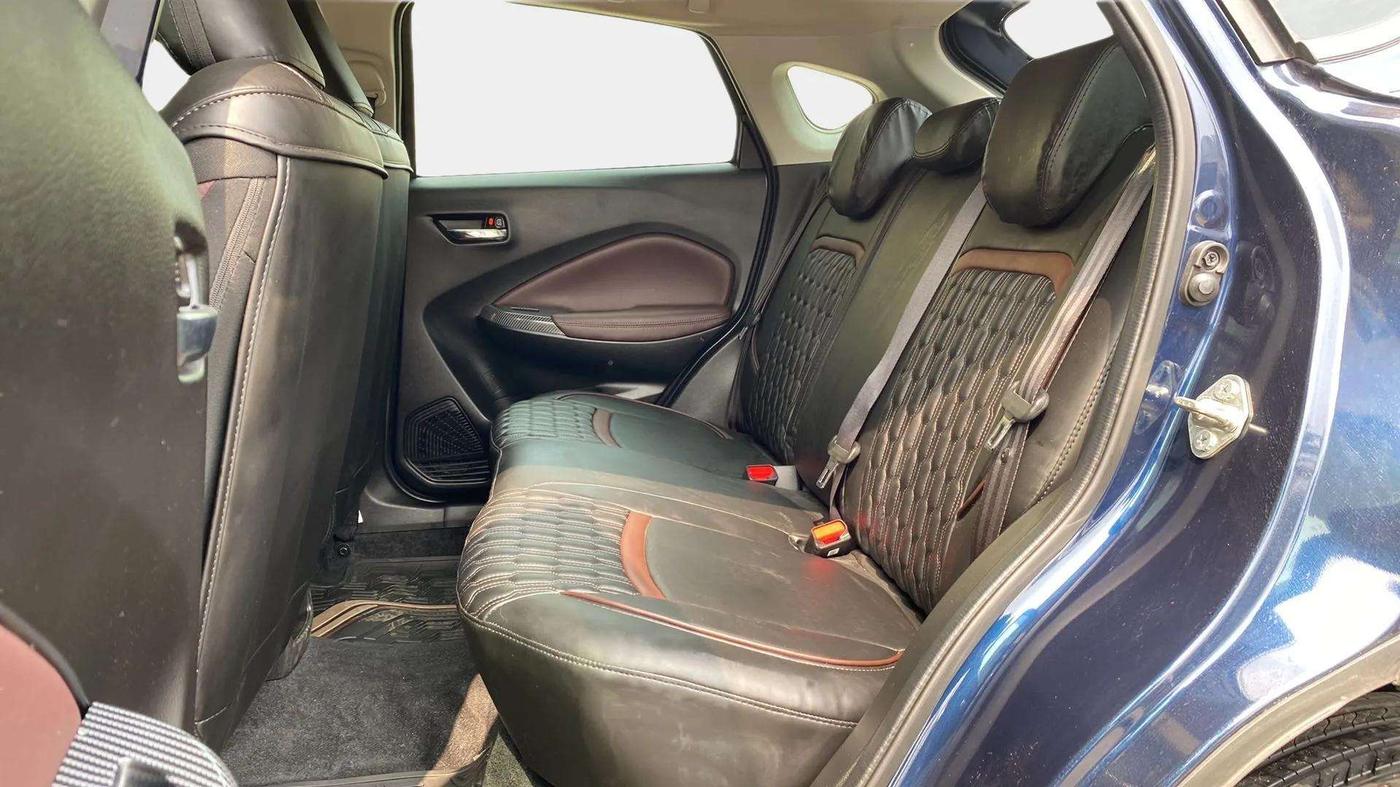 2023 Maruti FRONX ALPHA 1.0L TURBO 6 AT, Petrol, Automatic, 2,848 km, Right Side Rear Door Cabin