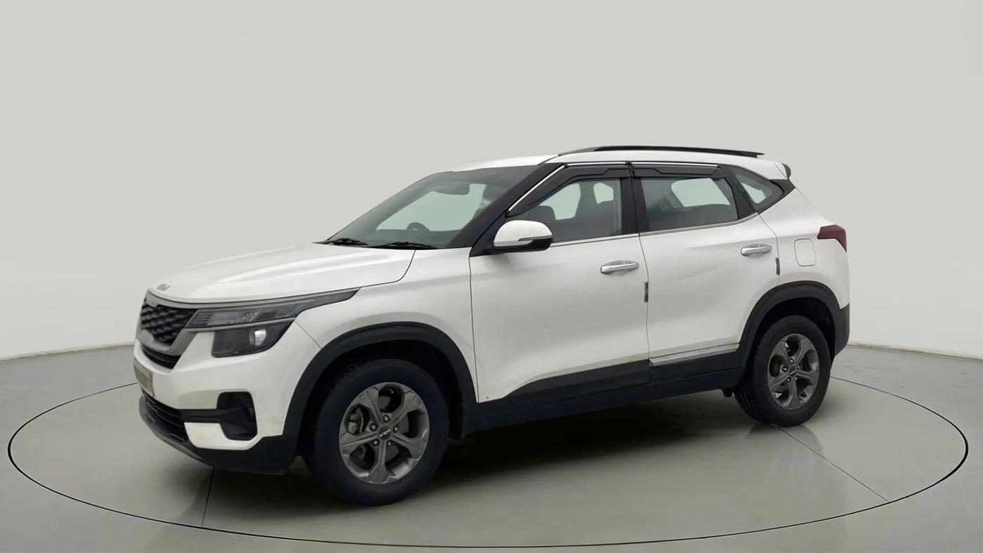2021 KIA SELTOS HTK PLUS AT 1.5 DIESEL, Diesel, Automatic, 55,943 km, Left Front Diagonal