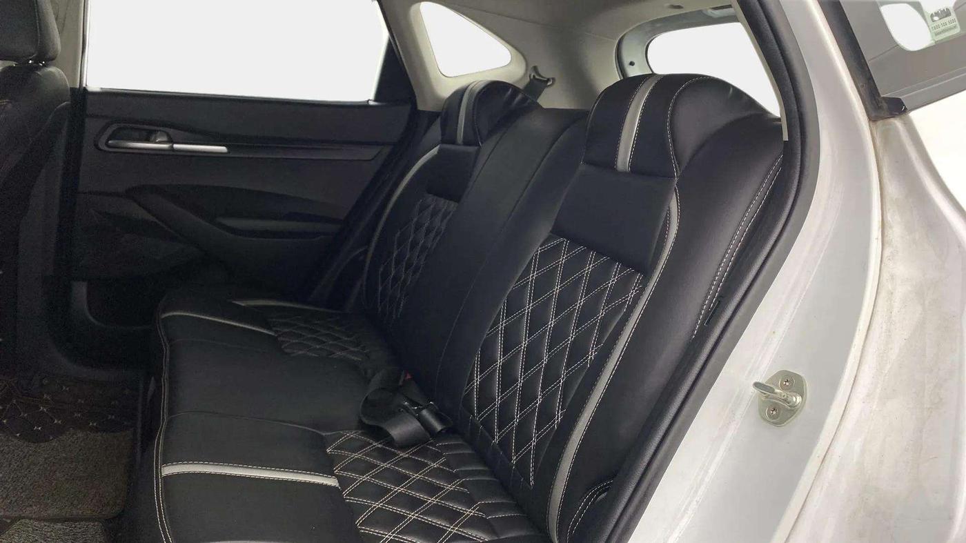 2021 KIA SELTOS HTK PLUS AT 1.5 DIESEL, Diesel, Automatic, 55,943 km, Right Side Rear Door Cabin