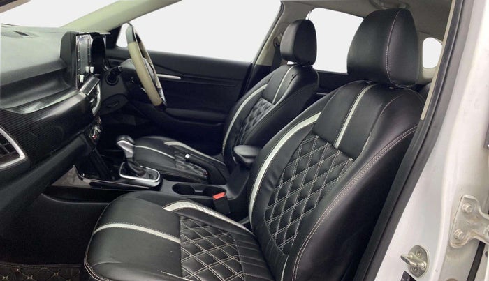 2021 KIA SELTOS HTK PLUS AT 1.5 DIESEL, Diesel, Automatic, 55,943 km, Right Side Front Door Cabin