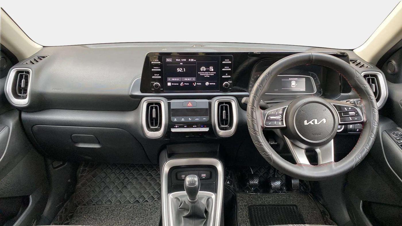 2024 KIA SONET HTK PLUS 1.2 PETROL MT, Petrol, Manual, 3,432 km, Dashboard