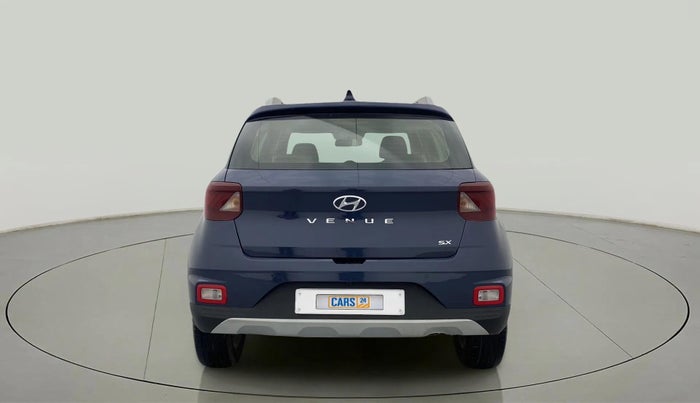 2020 Hyundai VENUE SX 1.5 CRDI, Diesel, Manual, 61,145 km, Back/Rear