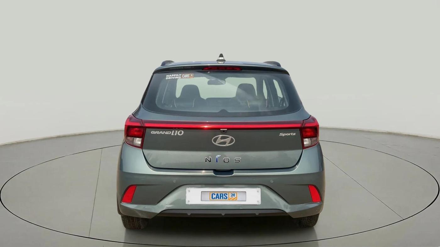 2023 Hyundai GRAND I10 NIOS SPORTZ 1.2 KAPPA VTVT, Petrol, Manual, 17,308 km, Back/Rear