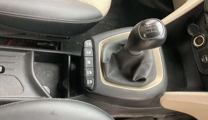 2019 Hyundai NEW SANTRO SPORTZ MT, Petrol, Manual, 64,927 km, Gear Lever