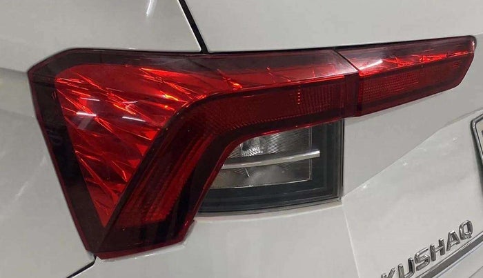 2021 Skoda KUSHAQ STYLE 1.5L TSI DSG, Petrol, Automatic, 32,769 km, Left tail light - Minor damage