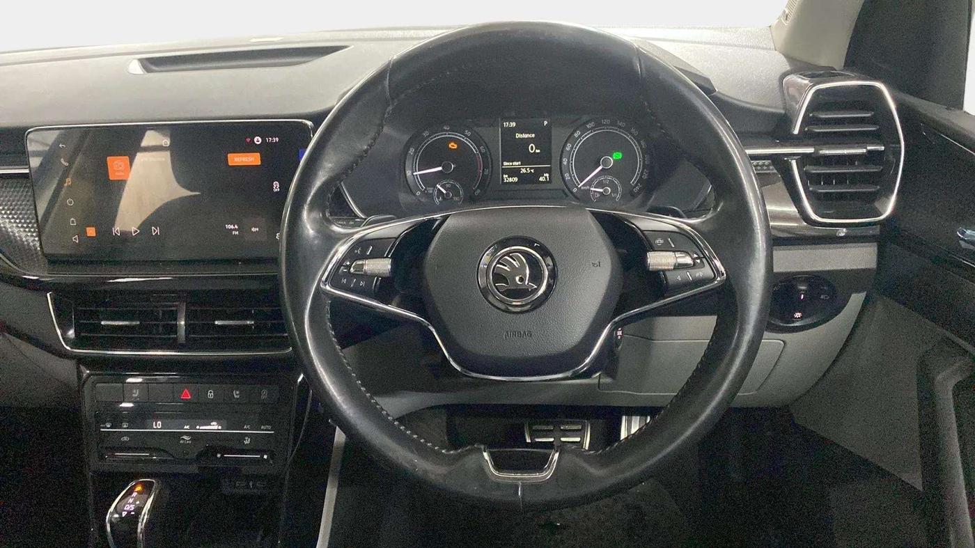 2021 Skoda KUSHAQ STYLE 1.5L TSI DSG, Petrol, Automatic, 33,025 km, Steering Wheel Close Up