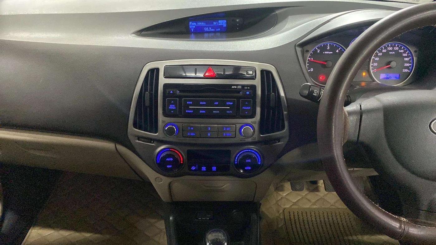 2013 Hyundai i20 MAGNA 1.4 CRDI, Diesel, Manual, 52,235 km, Air Conditioner