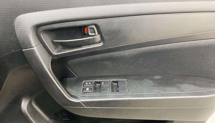 2020 Maruti Vitara Brezza VXI, Petrol, Manual, 92,763 km, Driver Side Door Panels Control