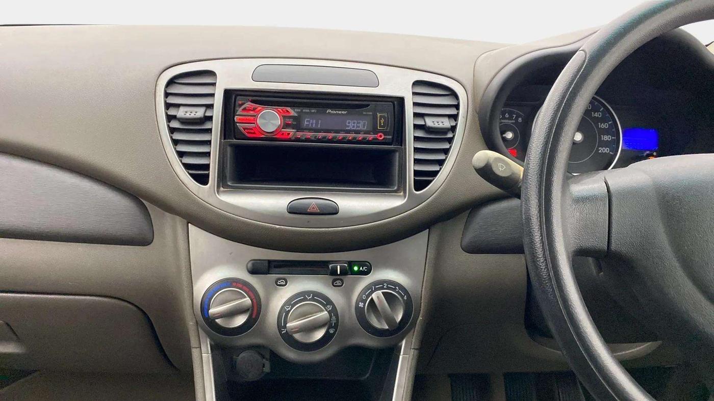 2013 Hyundai i10 MAGNA 1.1, Petrol, Manual, 38,918 km, Air Conditioner