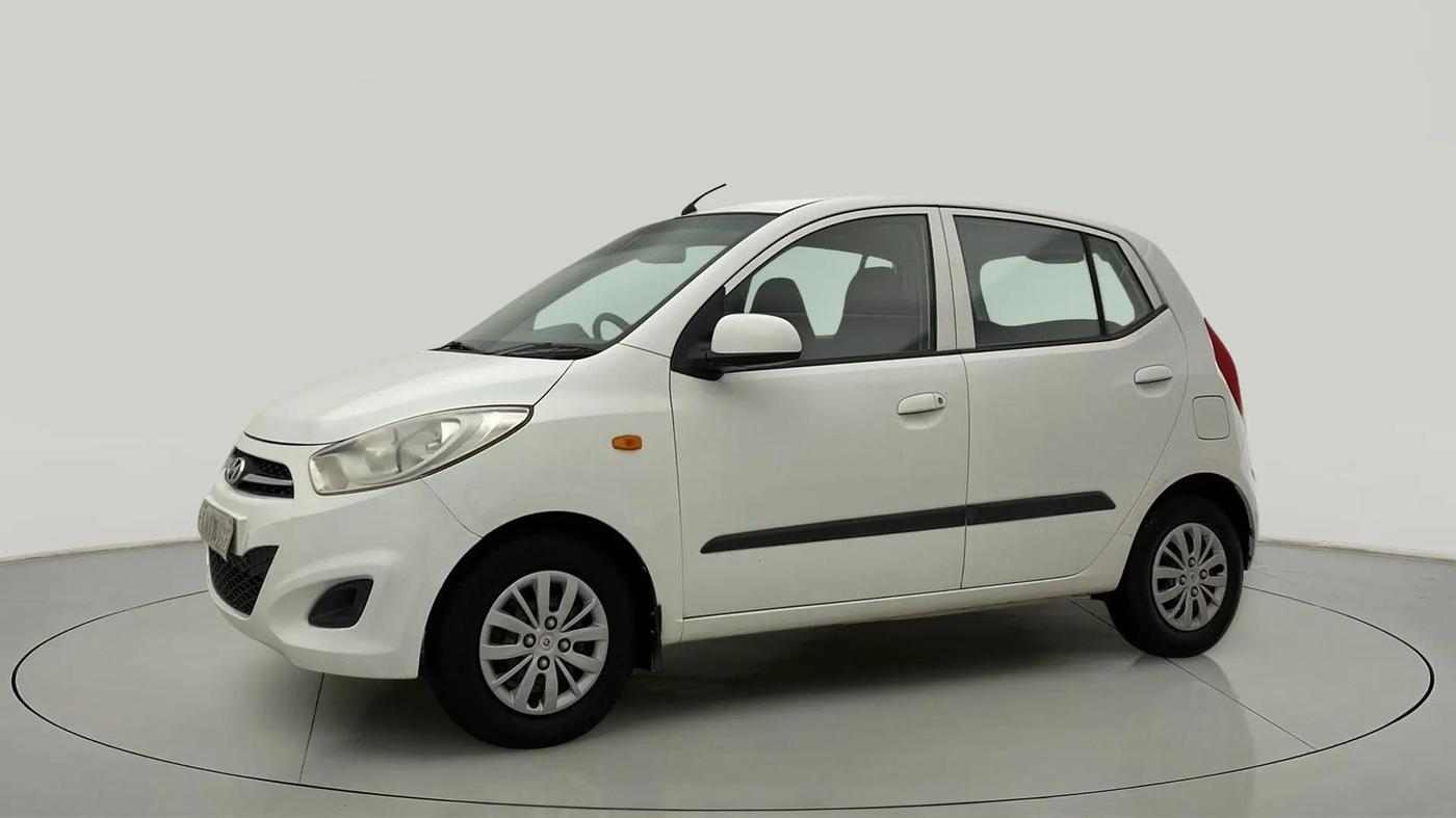 2013 Hyundai i10 MAGNA 1.1, Petrol, Manual, 38,918 km, Left Front Diagonal