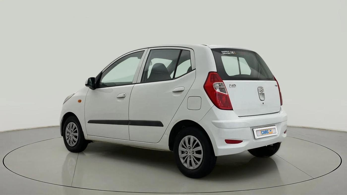 2013 Hyundai i10 MAGNA 1.1, Petrol, Manual, 38,918 km, Left Back Diagonal