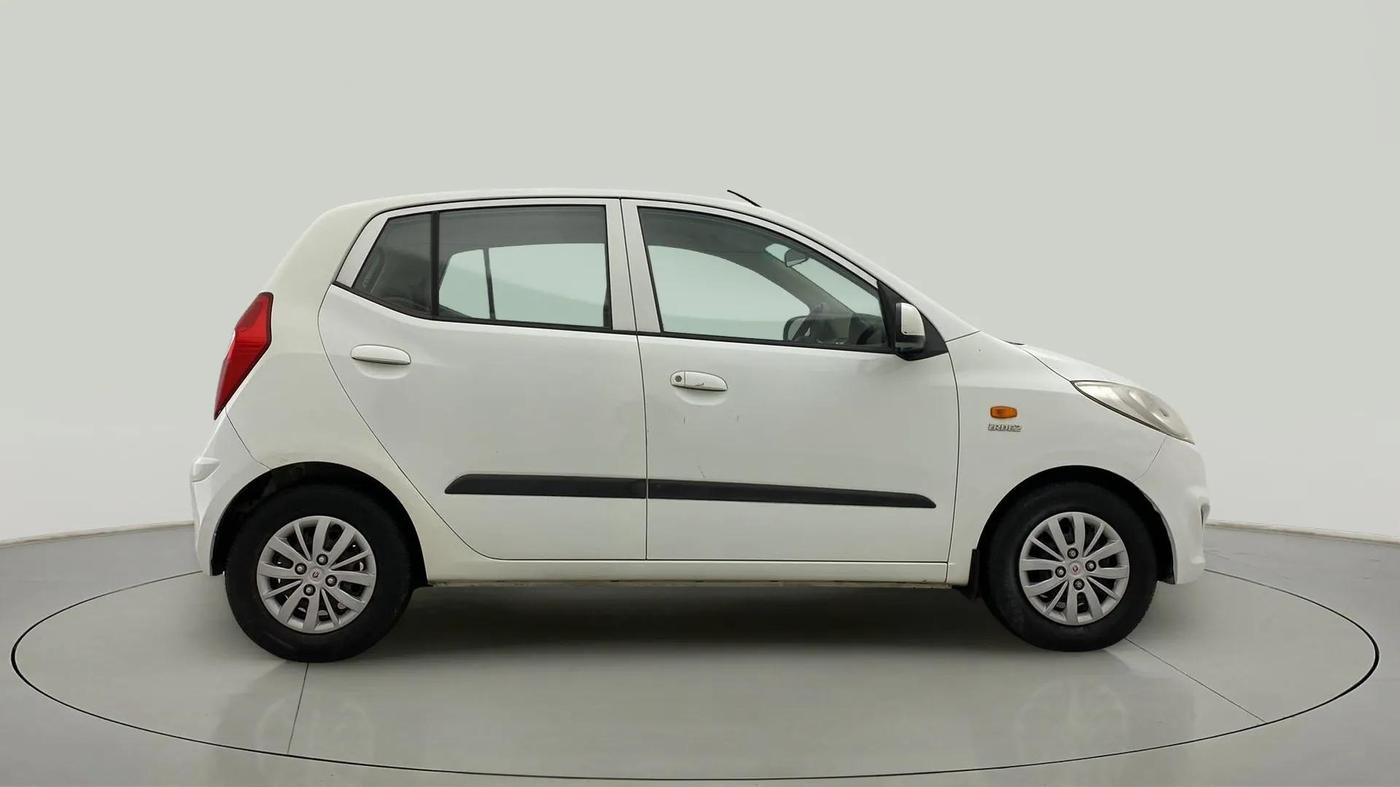 2013 Hyundai i10 MAGNA 1.1, Petrol, Manual, 38,918 km, Right Side View