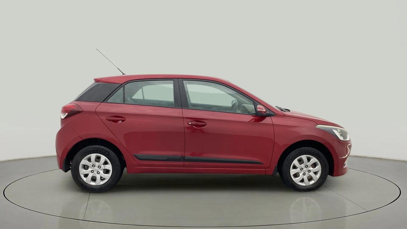 2016 Hyundai Elite i20 SPORTZ 1.2, Petrol, Manual, 96,275 km, Right Side View