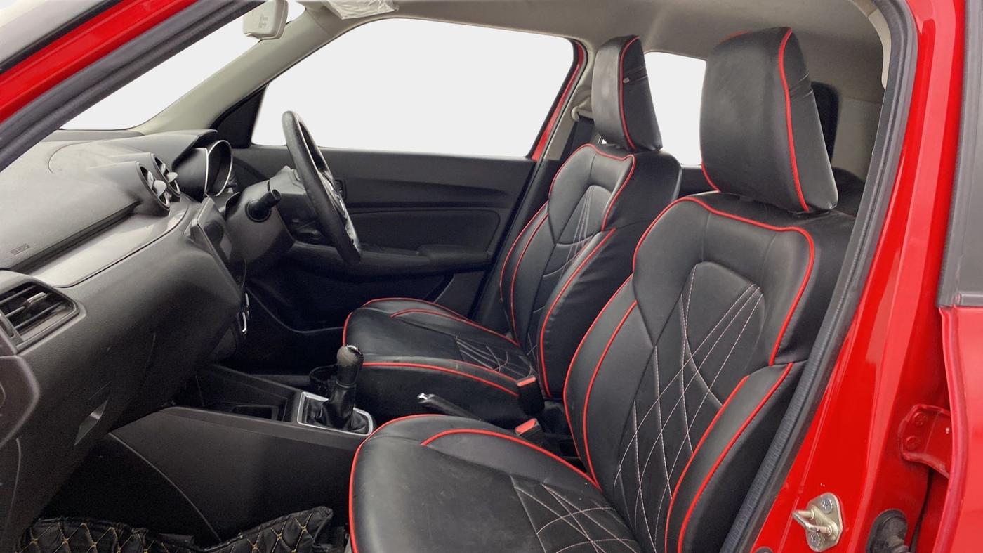 2021 Maruti Swift VXI, Petrol, Manual, 44,250 km, Right Side Front Door Cabin